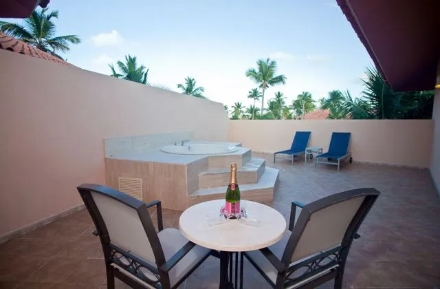 Majestic Elegance Punta Cana Suite junior terrasse jacuzzi